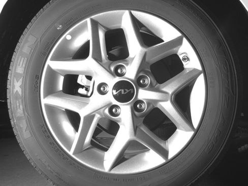 Used 2025 Kia Soul LX w/ LX Technology Package image 15