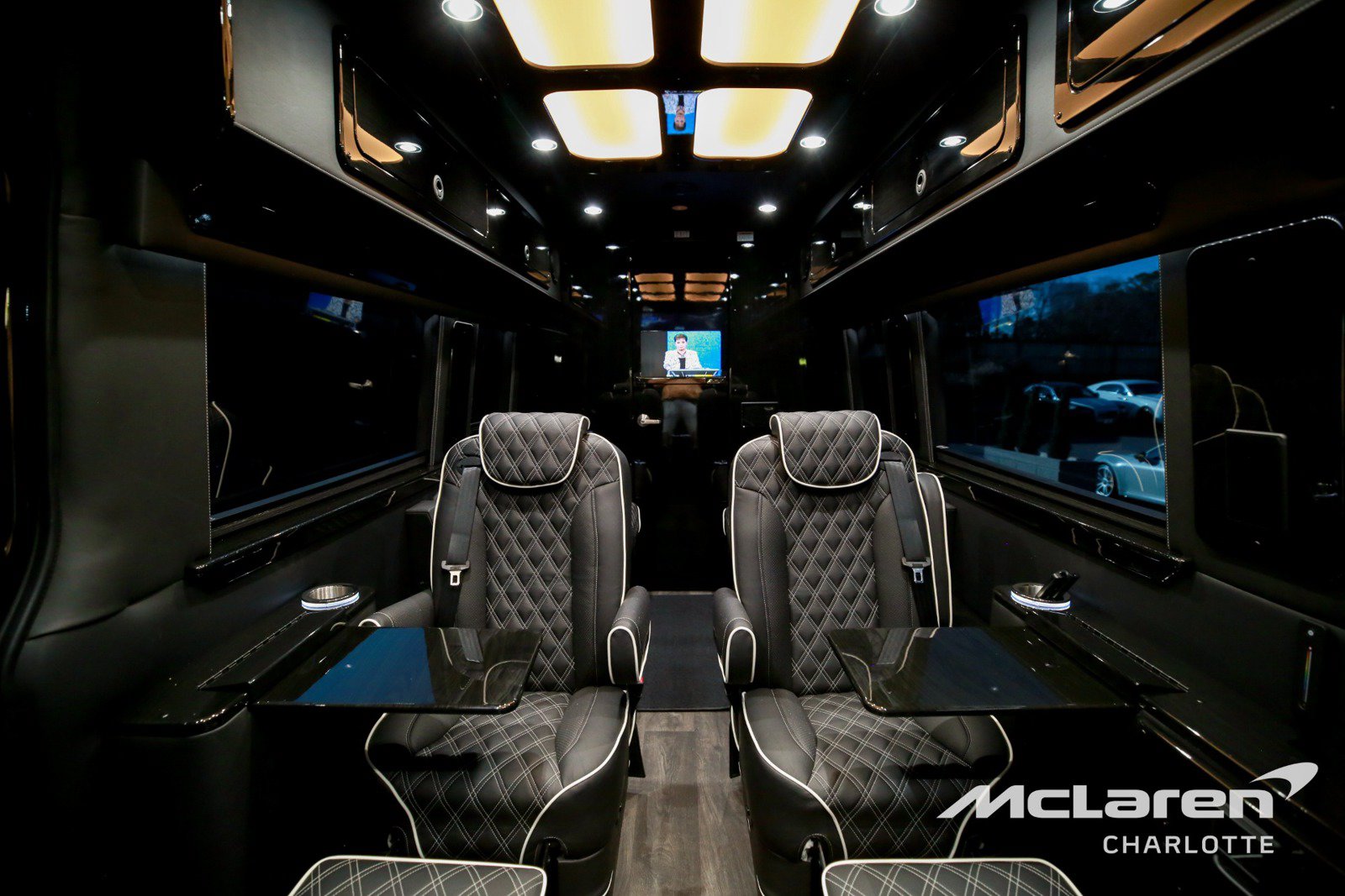 Used 2024 Mercedes-Benz Sprinter 3500 image 24
