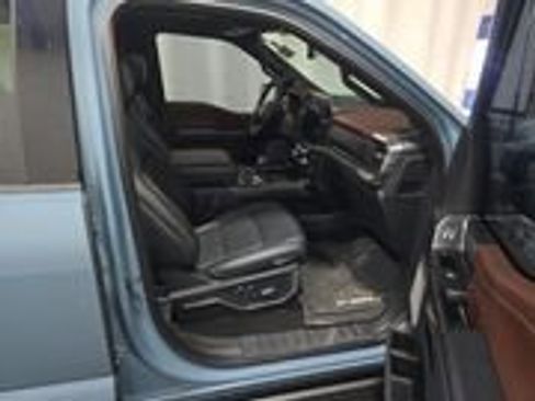 Used 2023 Ford F150 Lariat w/ Equipment Group 502A High AWD/4WD image 3