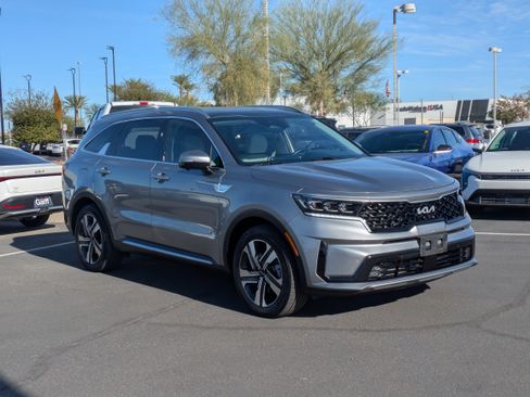 Certified 2023 Kia Sorento SX Prestige image 7