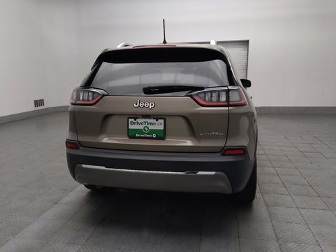 Used 2019 Jeep Cherokee Limited FWD image 7