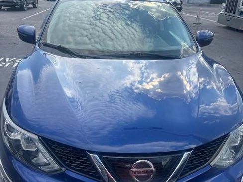Used 2019 Nissan Rogue Sport SV FWD image 9