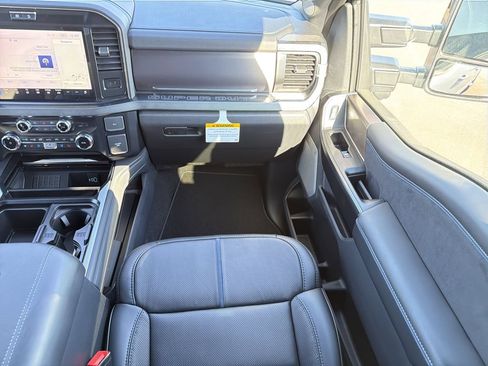 New 2026 Ford F250 Platinum AWD/4WD image 15
