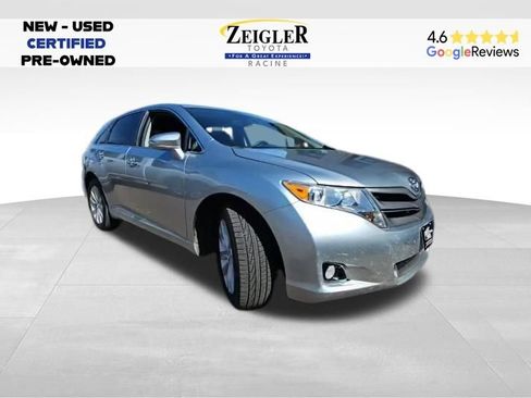 Used 2015 Toyota Venza XLE image 1