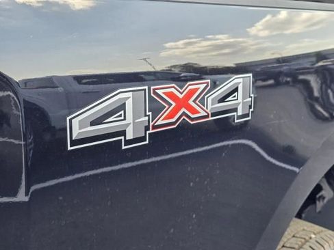 New 2025 Ford F250 XLT image 9