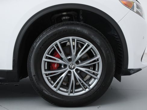 Used 2023 Alfa Romeo Stelvio Sprint AWD/4WD image 20