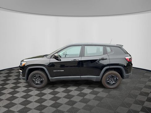 Certified 2021 Jeep Compass Sport w/ Cold Weather Group AWD/4WD image 4