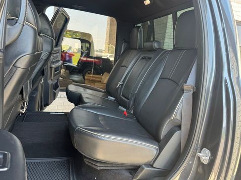 Used 2018 RAM 2500 Limited image 40