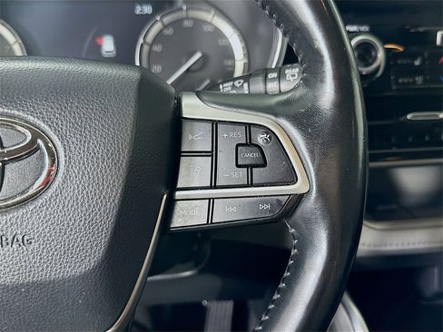 Used 2022 Toyota Highlander Platinum image 23