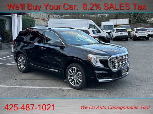 Used 2024 GMC Terrain Denali w/ Denali Premium Package image 2