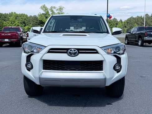 Used 2021 Toyota 4Runner TRD Off-Road Premium AWD/4WD image 3