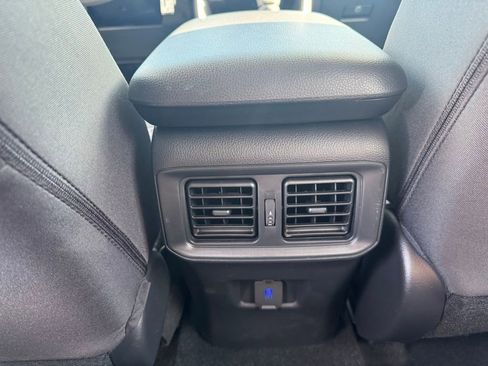 Certified 2023 Toyota RAV4 LE AWD/4WD image 9