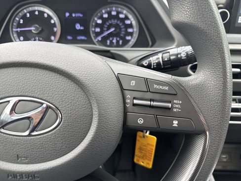 Used 2021 Hyundai Sonata SE FWD image 18