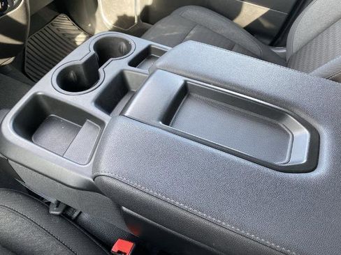 Used 2025 Chevrolet Silverado 2500 LT w/ Convenience Package image 23