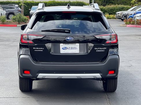 New 2025 Subaru Outback Touring w/ Popular Package #2 image 5