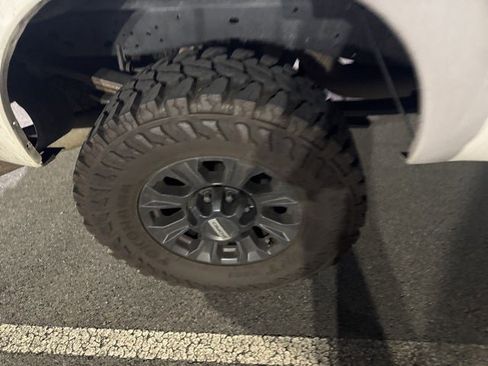 Used 2012 Ford F250 Lariat w/ Lariat Interior Pkg image 21