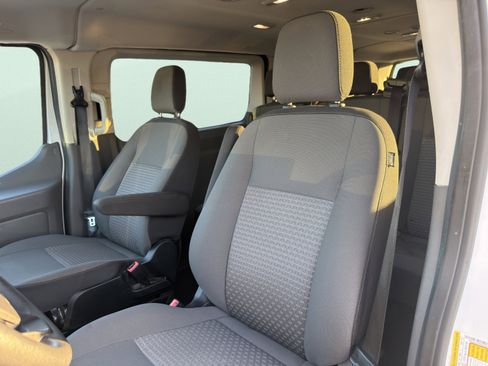 Used 2023 Ford Transit 350 XLT image 11