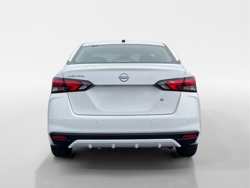 Used 2024 Nissan Versa S w/ Trunk Package image 8