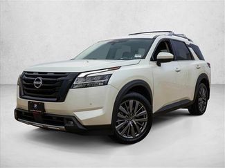 Used 2022 Nissan Pathfinder SL w/ SL Premium Package video 1