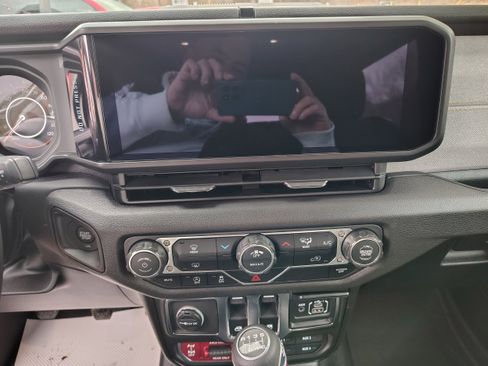 New 2026 Jeep Wrangler Sport image 25