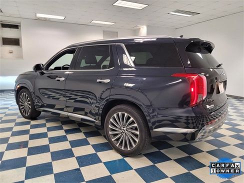 Used 2024 Hyundai Palisade Calligraphy image 5