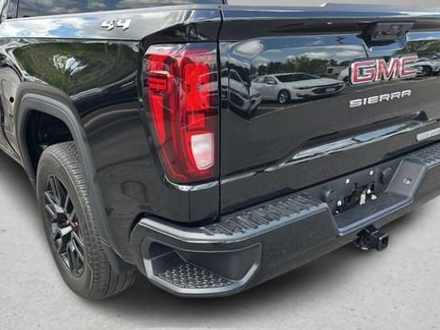 Used 2024 GMC Sierra 1500 Elevation image 10