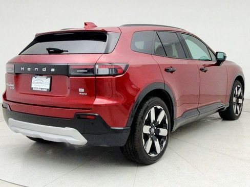 Used 2024 Honda Prologue Elite image 5