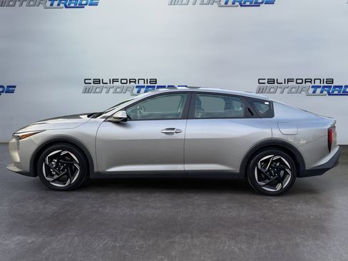 Used 2025 Kia K4 EX image 8