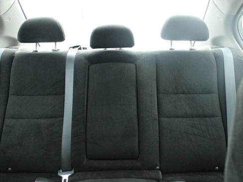 Used 2010 Honda Accord EX image 17