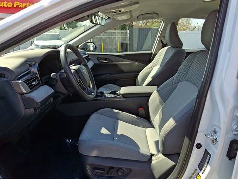 Certified 2025 Toyota Camry LE w/ Convenience Package image 14