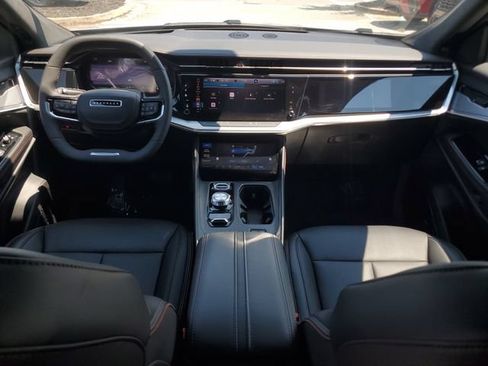 Used 2024 Jeep Wagoneer Launch Edition AWD/4WD image 18