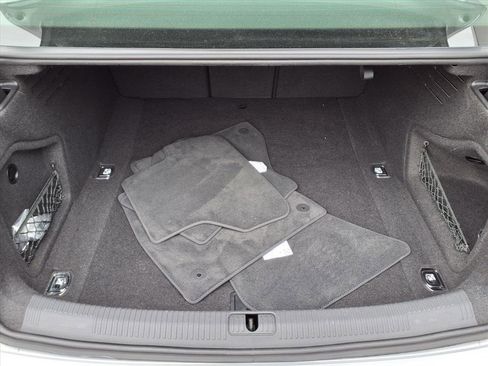 Used 2023 Audi A4 2.0T Premium w/ Convenience Package image 7