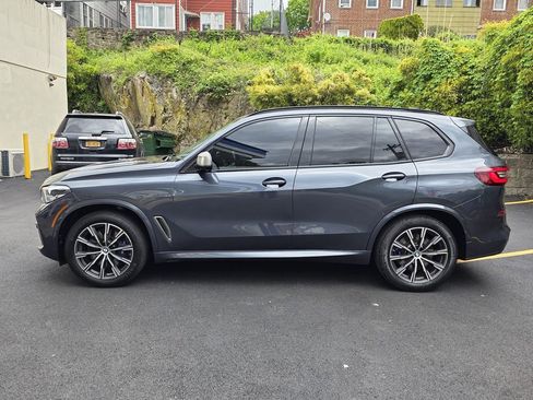 Used 2020 BMW X5 M50i w/ Premium Package image 2