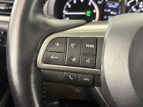 Used 2022 Lexus GX 460 Premium w/ Premium Package AWD/4WD image 37