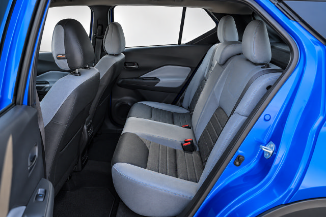 Used 2023 Nissan Kicks SR w/ SR Premium Package FWD image 10
