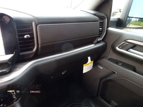 New 2026 Chevrolet Silverado 2500 LTZ w/ Trail Boss Package image 28