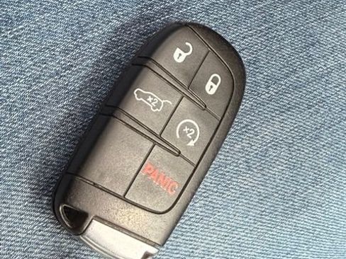 Used 2019 Dodge Durango R/T AWD/4WD image 13