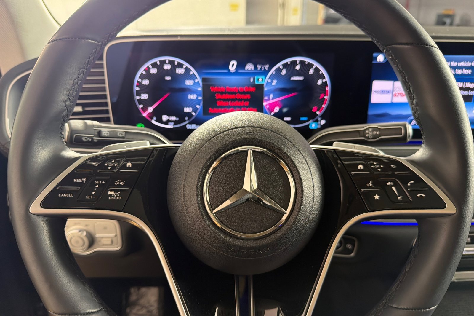 Used 2024 Mercedes-Benz GLS 450 4MATIC image 21