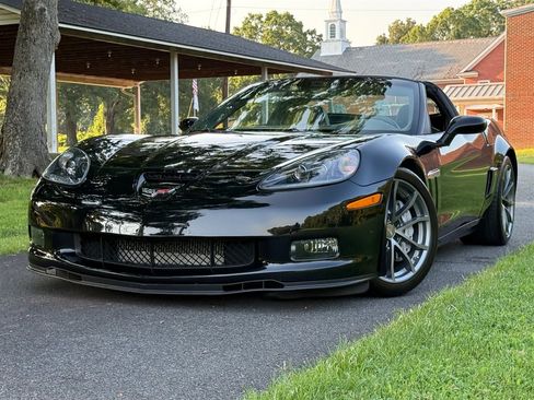 Used 2013 Chevrolet Corvette Grand Sport w/ 3LT Preferred Equipment Group RWD image 11