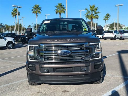 Certified 2021 Ford F250 Limited w/ FX4 Off-Road Package image 9