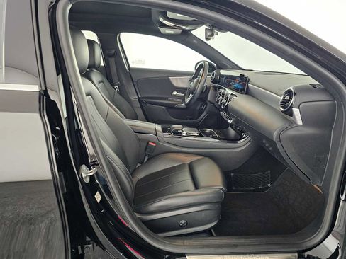 Used 2020 Mercedes-Benz A 220 image 10