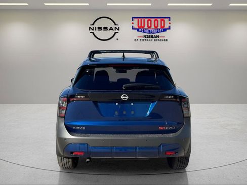 New 2026 Nissan Kicks SR w/ Cold Weather Package AWD/4WD image 3