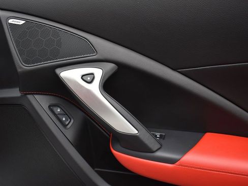 Used 2017 Chevrolet Corvette Stingray Coupe image 27