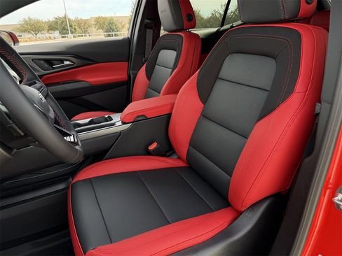 New 2026 Chevrolet Equinox EV RS image 21