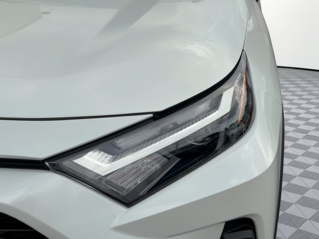 Used 2023 Toyota RAV4 XLE Premium FWD image 12