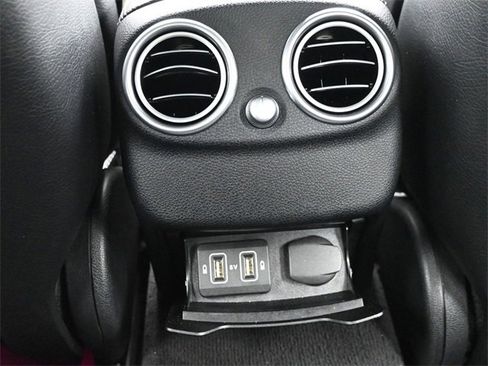 Used 2020 Mercedes-Benz C 300 4MATIC Sedan image 14