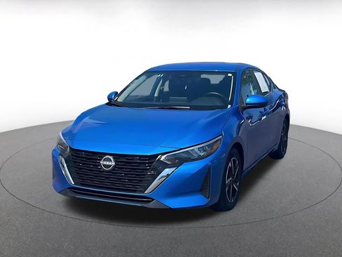 Used 2025 Nissan Sentra SV FWD image 7
