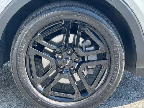 Used 2024 Kia Telluride EX X-Line AWD/4WD image 25