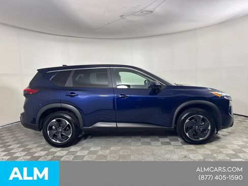 Used 2025 Nissan Rogue SV FWD image 6