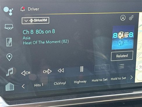 Used 2025 Chevrolet Silverado 1500 LT image 12